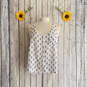 Aeropostale white and black tank top blouse size L